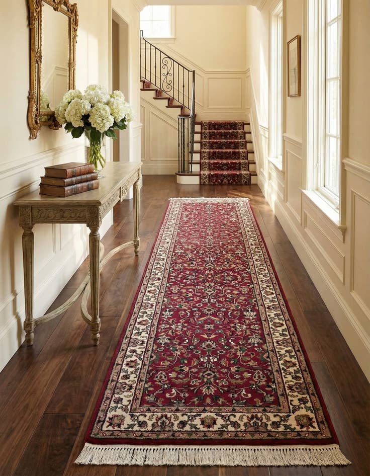 Detail image of 2' 7 x 11' 1  Hand Knotted Isfahan Wool Runner Rug