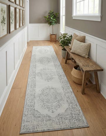 2' 7 x 13' Oxford Runner Rug