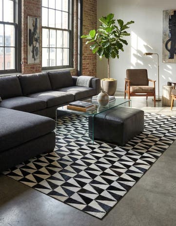 5' x 7' 10 Cowhide Leather Rug