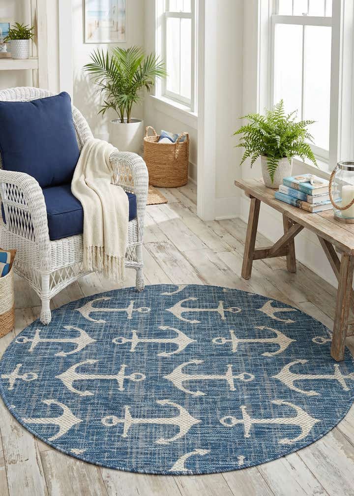 4' x 4' Easy-Clean Coastal Indoor / Outdoor Round Rug