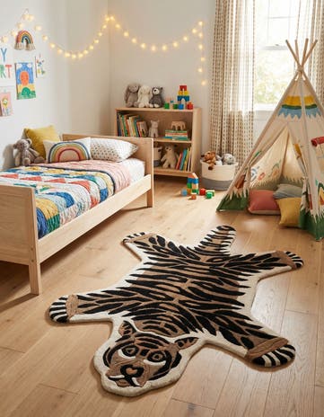 5' 1 x 7' 1 Playtime Kids Wool Freeform Rug