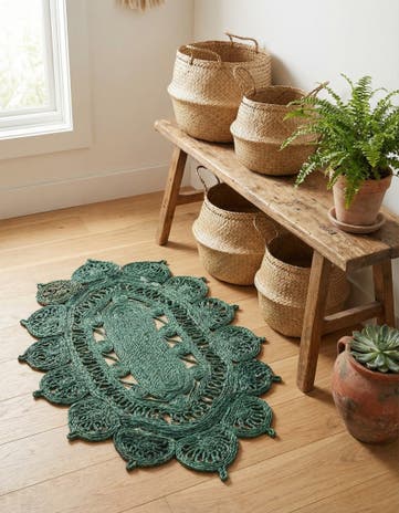 Hunter Green Handmade Braided Jute Oval Rug