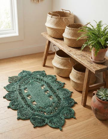 Hunter Green Handmade Braided Jute Oval Rug