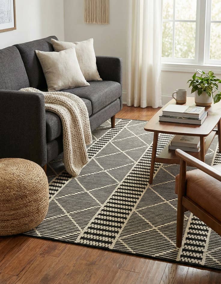 Detail image of 6' x 6'  Washable Trellis Indoor / Outdoor Square Rug