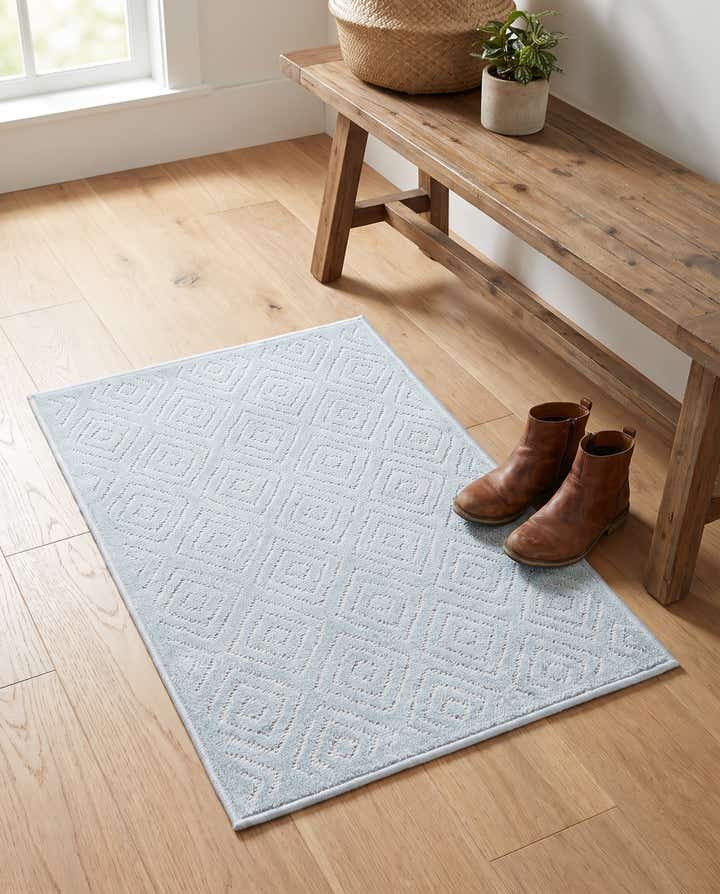 2' x 3' Easy-Clean Sabrina Soto Indoor / Outdoor Rug