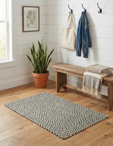2' x 3' 1 Handmade Tweed Braided Jute Rug