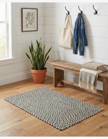 Gray Handmade Tweed Braided Jute Rug