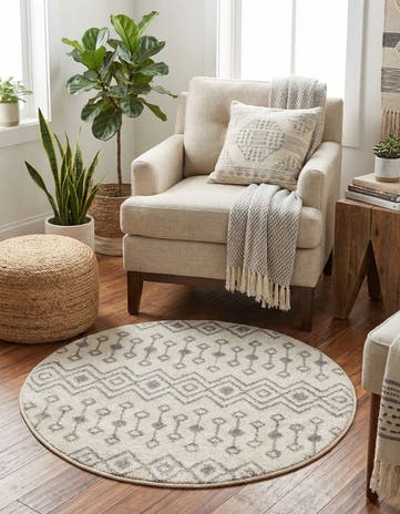 Ivory and Gray Moroccan Trellis Round Rug
