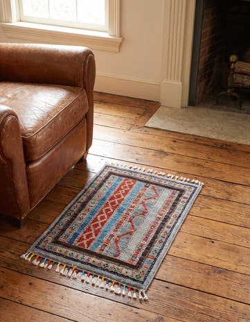 1' 4 x 2' 1 Hand Knotted Ziegler Rug