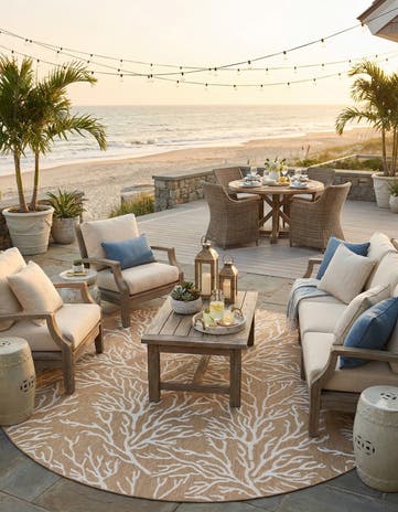 12' x 12' Easy-Clean Coastal Indoor / Outdoor Round Rug