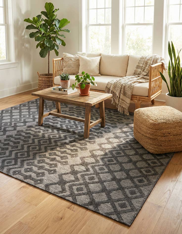 Detail image of 7' 10 x 10'  Washable Trellis Textured Indoor / Outdoor Rug
