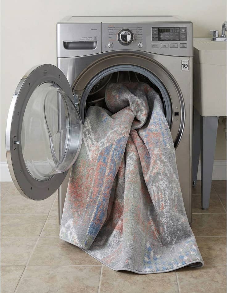 Detail image of 7' 10 x 10' Kamala Washable Rug