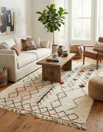 5' x 9' 2 Hand Knotted Moroccan Wool Rug