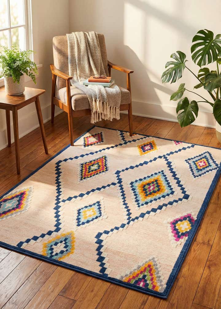 5' x 7' 7 Easy-Clean Indoor / Outdoor Rug