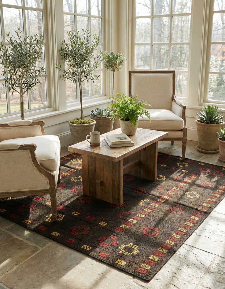 Detail image of 3' 9 x 3' 10  Hand Knotted Sumak Wool Square Rug