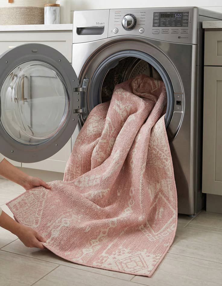 Detail image of  2' 7 x 12'  Washable Bohemian Indoor / Outdoor Runner Rug