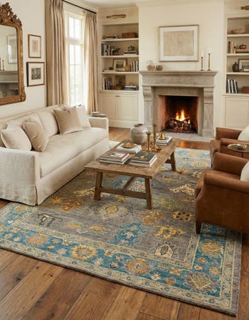 7' 11 x 9' 11 Hand Knotted Oushak Rug
