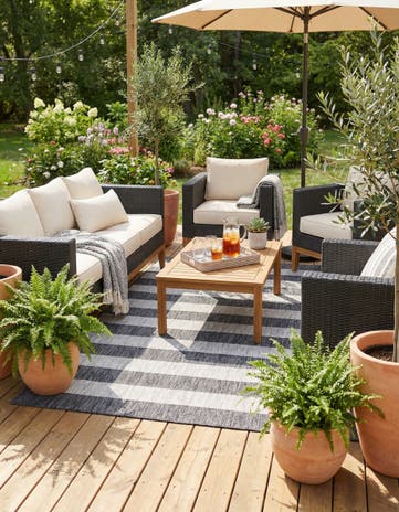 Charcoal Gray Easy-Clean Ribbon Indoor / Outdoor Rug