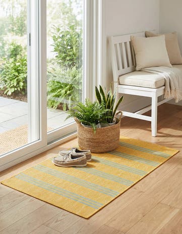2' x 3' Easy-Clean Jill Zarin Anguilla Indoor / Outdoor Rug