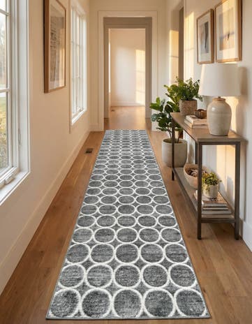 2' 7 x 16' 5 Lattice Trellis Runner Rug
