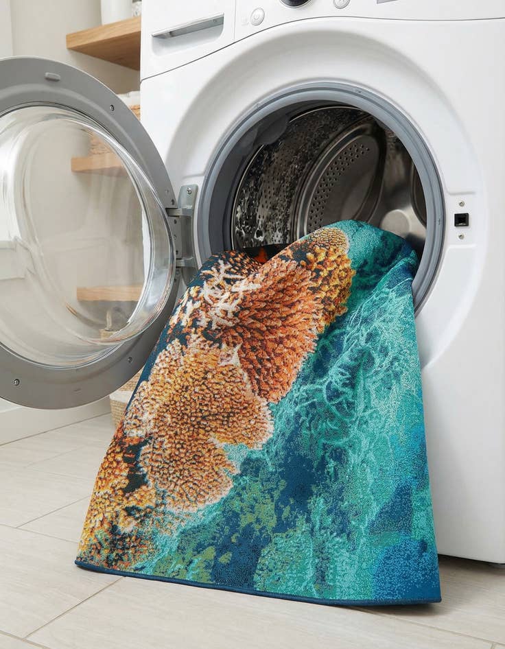 Detail image of 6' x 6'  Washable Coastal Indoor / Outdoor Square Rug