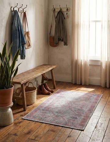 Rust red and Beige Washable Sisu Rug