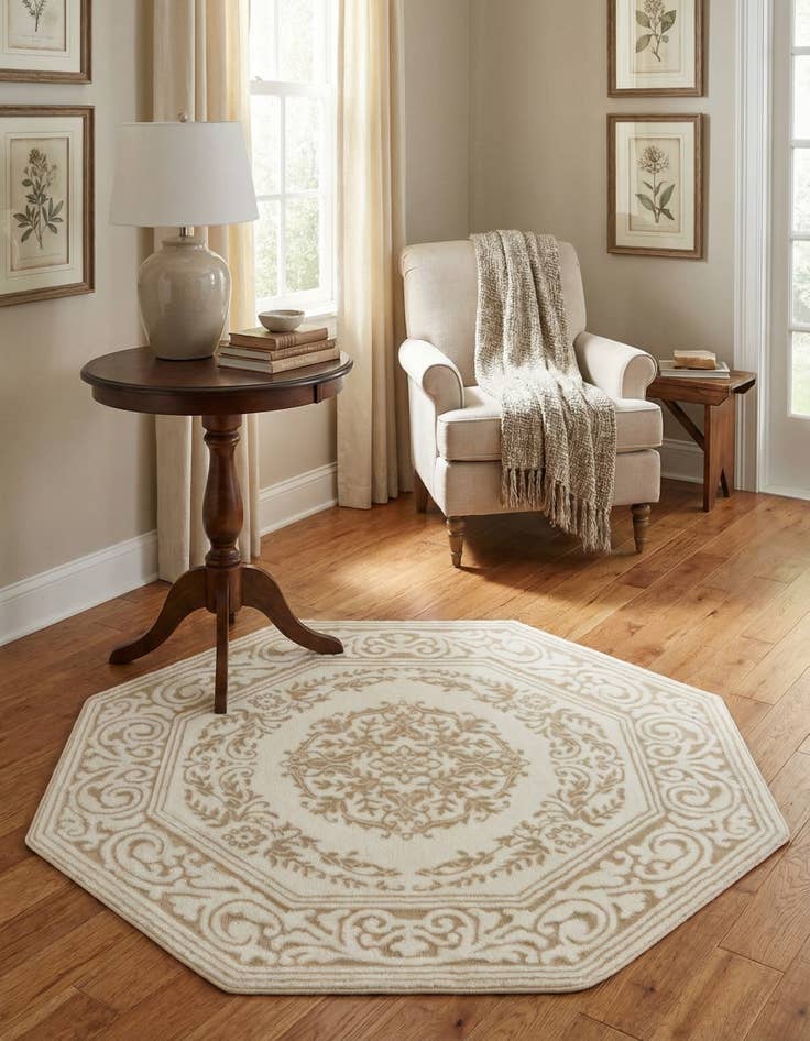 Detail image of 5' 3 x 5' 3 Hermitage Octagon Rug