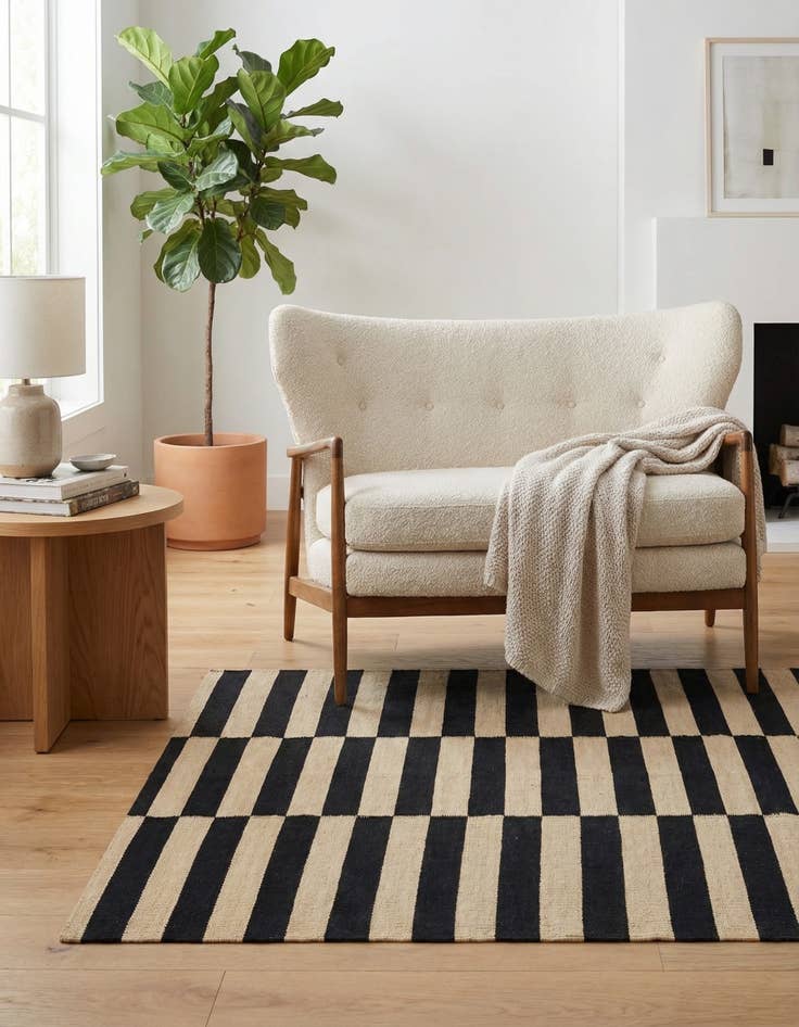 Detail image of 2' 7 x 3' 9  Hand Woven Kilim Modern Wool Rug