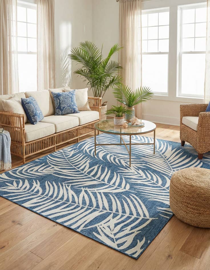 Detail image of 7' x 10'  Washable Botanical Indoor / Outdoor Rug