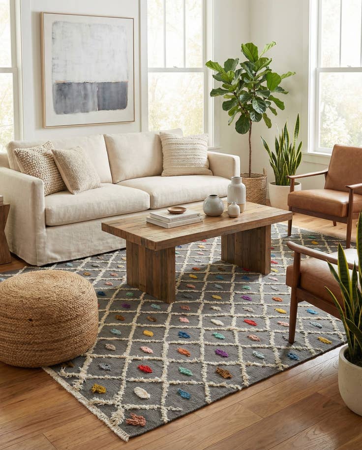 Detail image of 5' 3 x 7' 1 Hand Knotted Darya Wool Rug