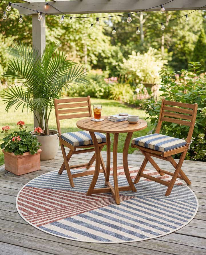 4' x 4' Easy-Clean Jill Zarin Indoor / Outdoor Round Rug