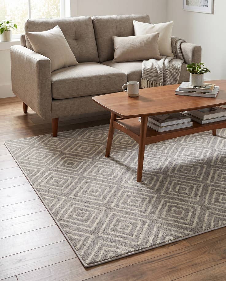 Detail image of 5' x 8' Easy-Clean Sabrina Soto Indoor / Outdoor Rug