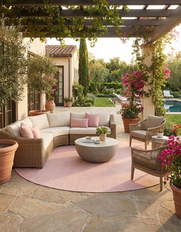 Whisper Pink Easy-Clean Solid Indoor / Outdoor Round Rug