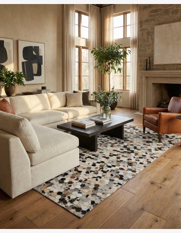 5' 1 x 7' 10 Cowhide Leather Rug
