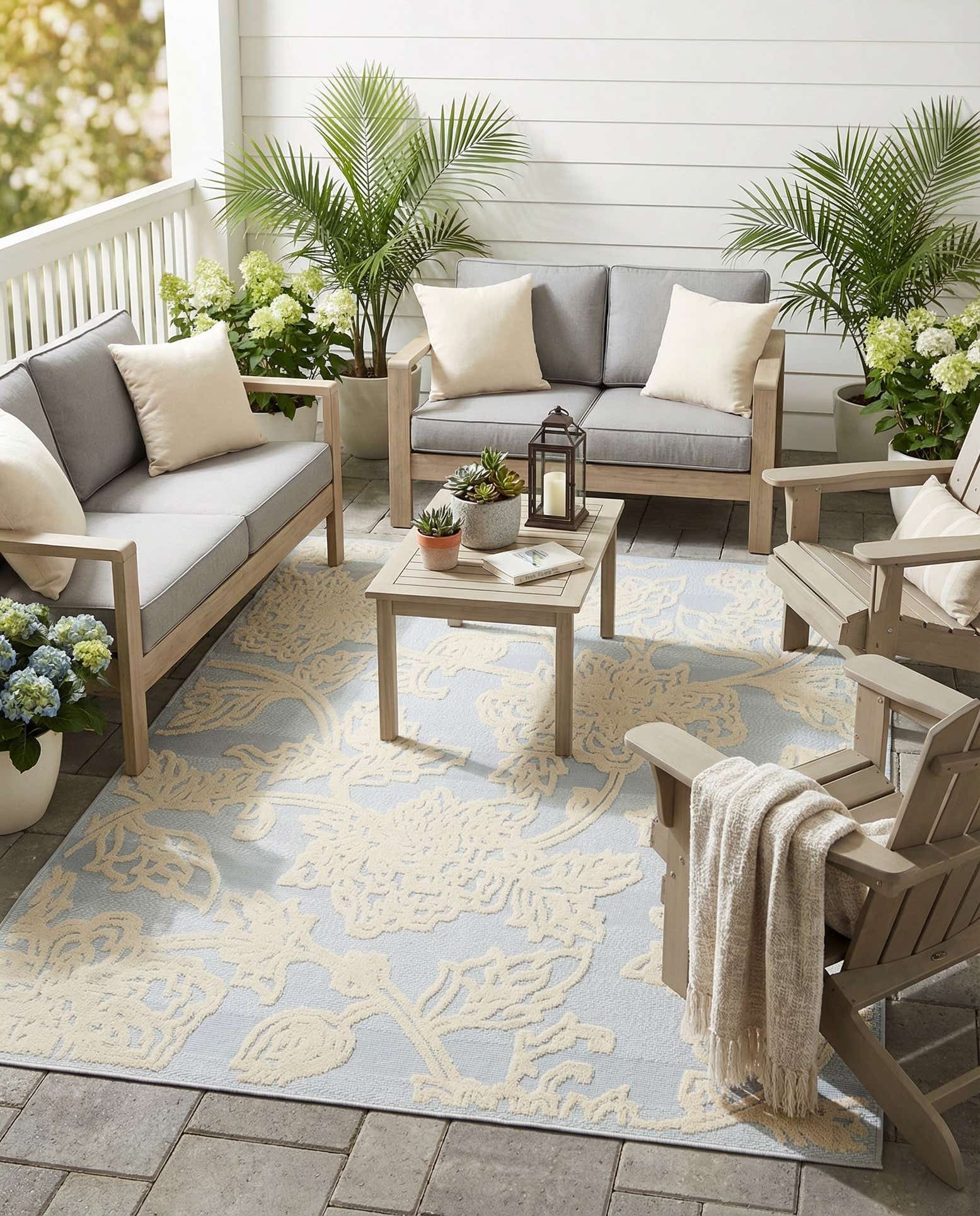 7' x 10' Easy-Clean Aruba Indoor / Outdoor Rug