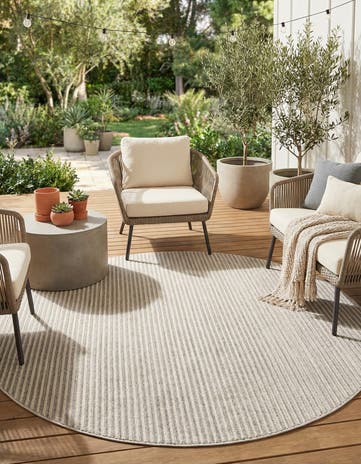 10' x 10' Easy-Clean Sabrina Soto Indoor / Outdoor Round Rug