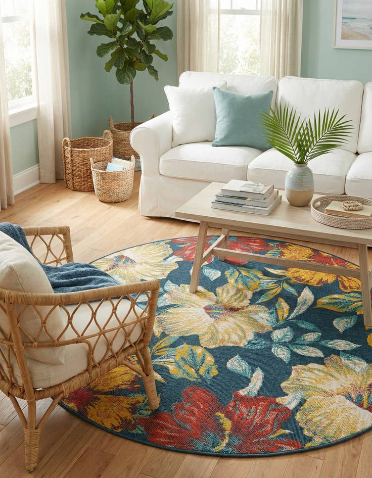 Detail image of  5' 3 x 5' 3  Washable Coastal Indoor / Outdoor Round Rug