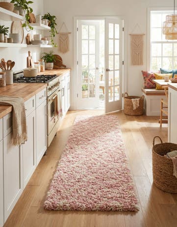 2' x 6' Lattice Shag Runner Rug