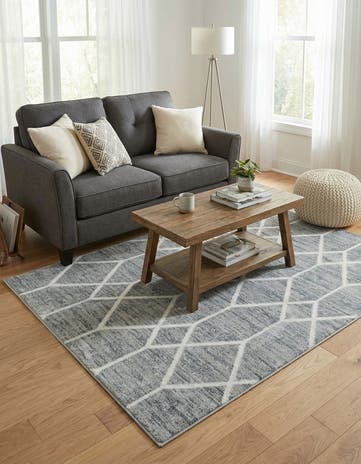 Gray Lattice Trellis Rug