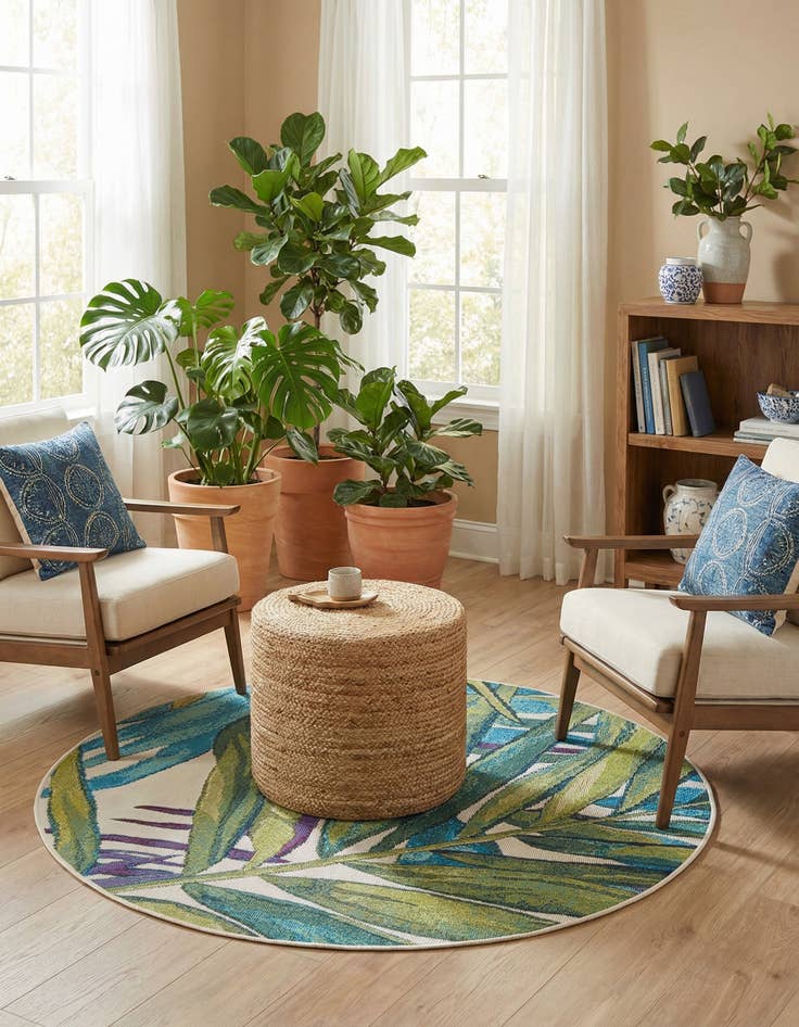 Detail image of  3' x 3'  Washable Botanical Indoor / Outdoor Round Rug