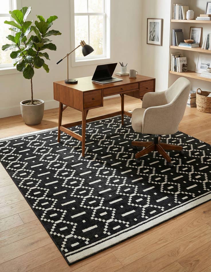 Detail image of 7' 10 x 7' 10 Oslo Square Rug