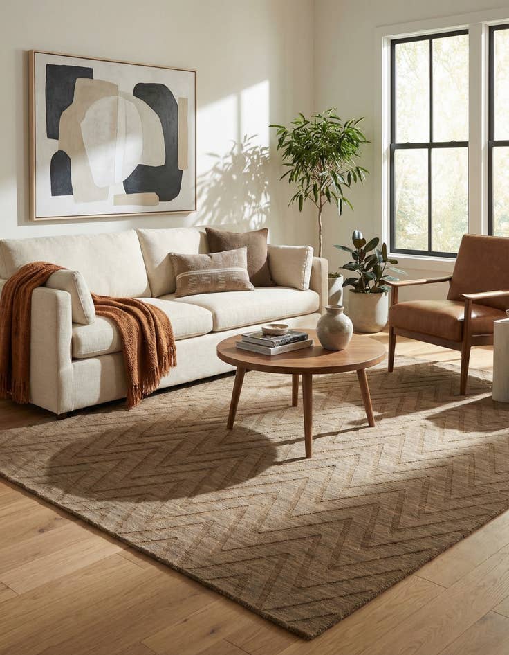 Detail image of 7' 10 x 9' 8 Luna Rug