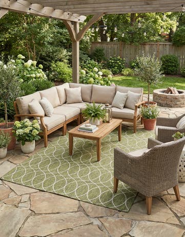7' 10 x 11' Easy-Clean Lattice Indoor / Outdoor Rug