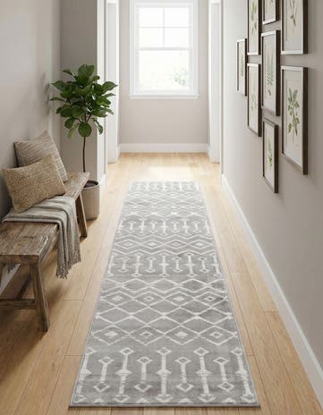 2' x 9' 10 Kasbah Trellis Runner Rug