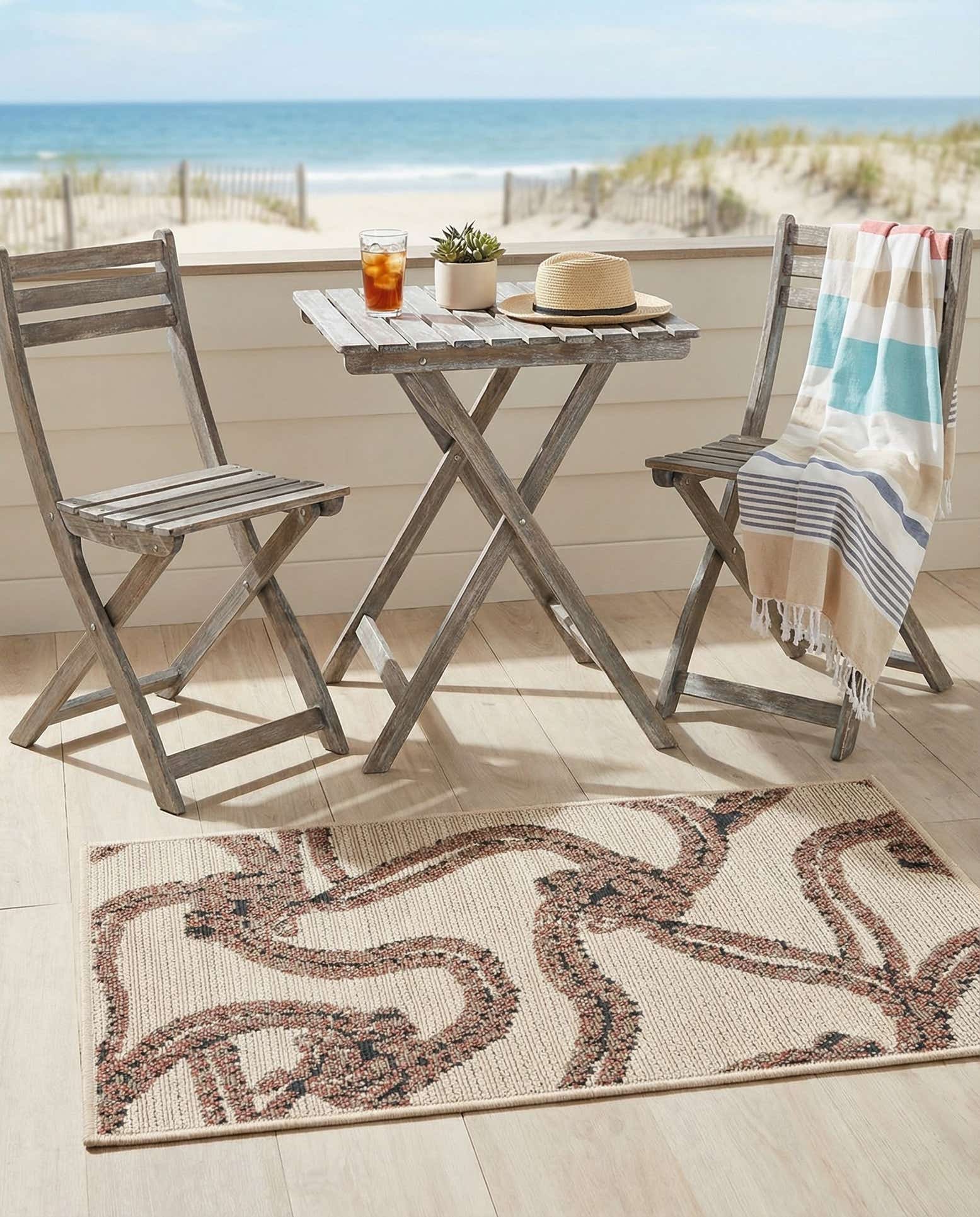 2' x 3' Easy-Clean Coastal Indoor / Outdoor Rug