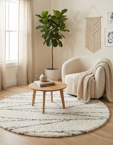 5' 3 x 5' 3 Serenity Shag Round Rug