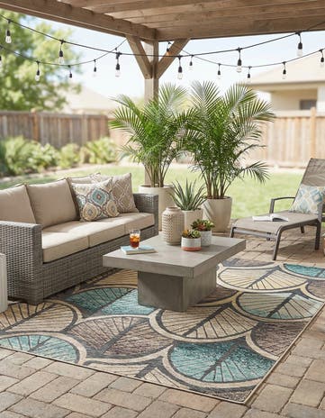 7' 10 x 10' Easy-Clean Casablanca Indoor / Outdoor Rug