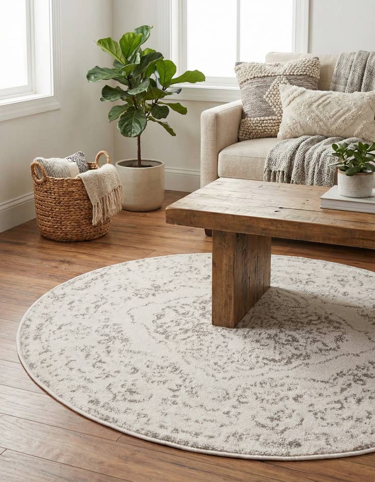 Detail image of 3' x 3' Oxford Round Rug