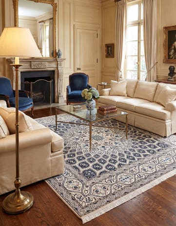 6' 7 x 6' 8 Nain Square Rug