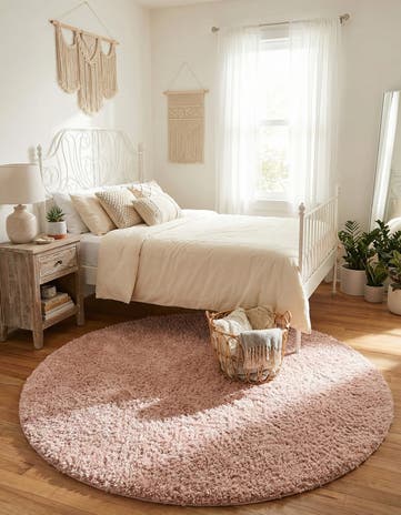 5' 3 x 5' 3 Zermatt Shag Round Rug